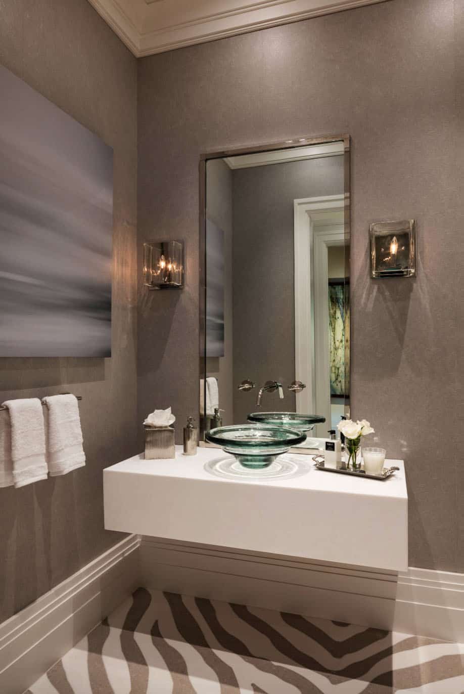 penthouse-contemporary-powder-room