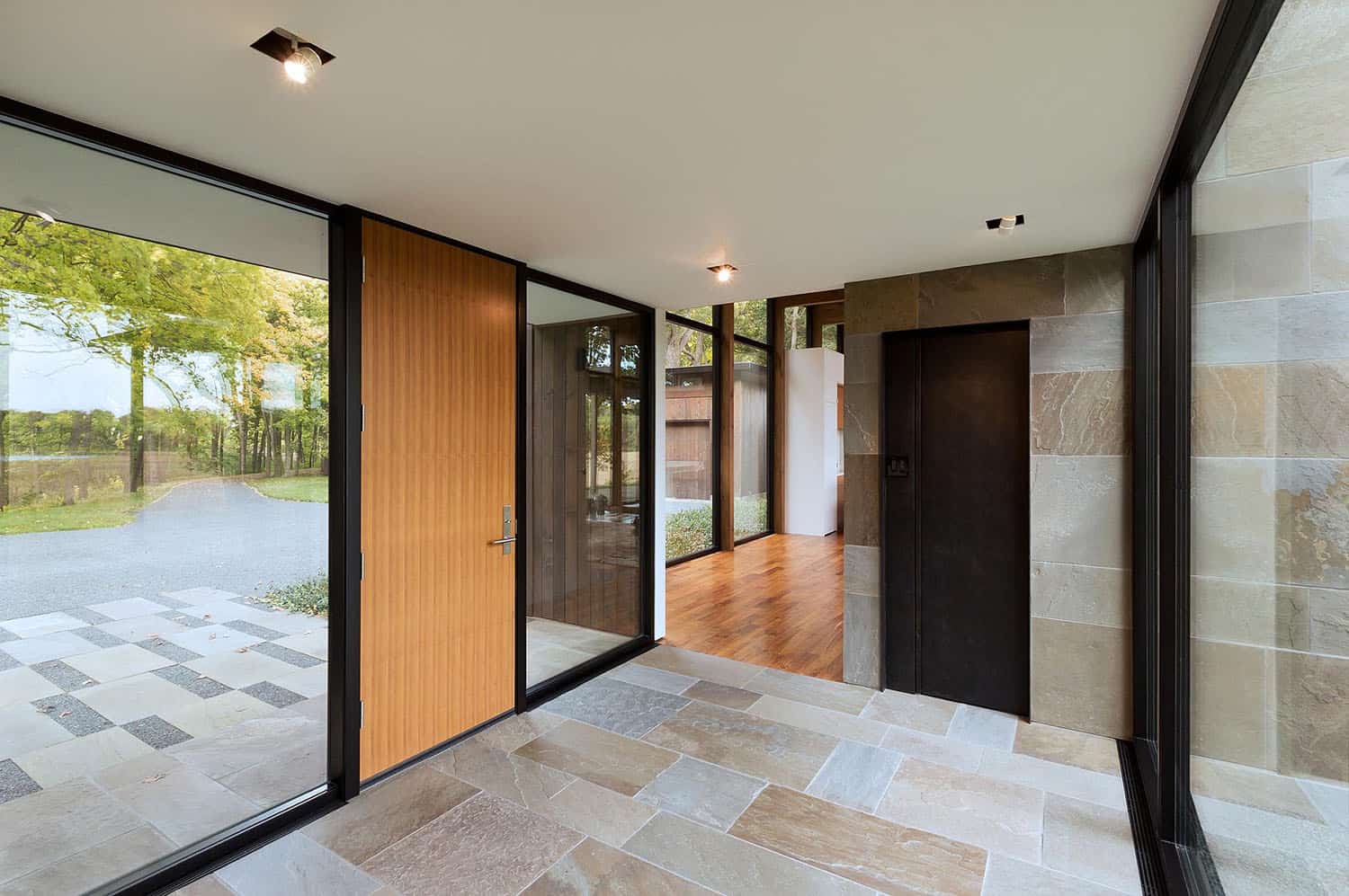 woodland-house-contemporary-entry