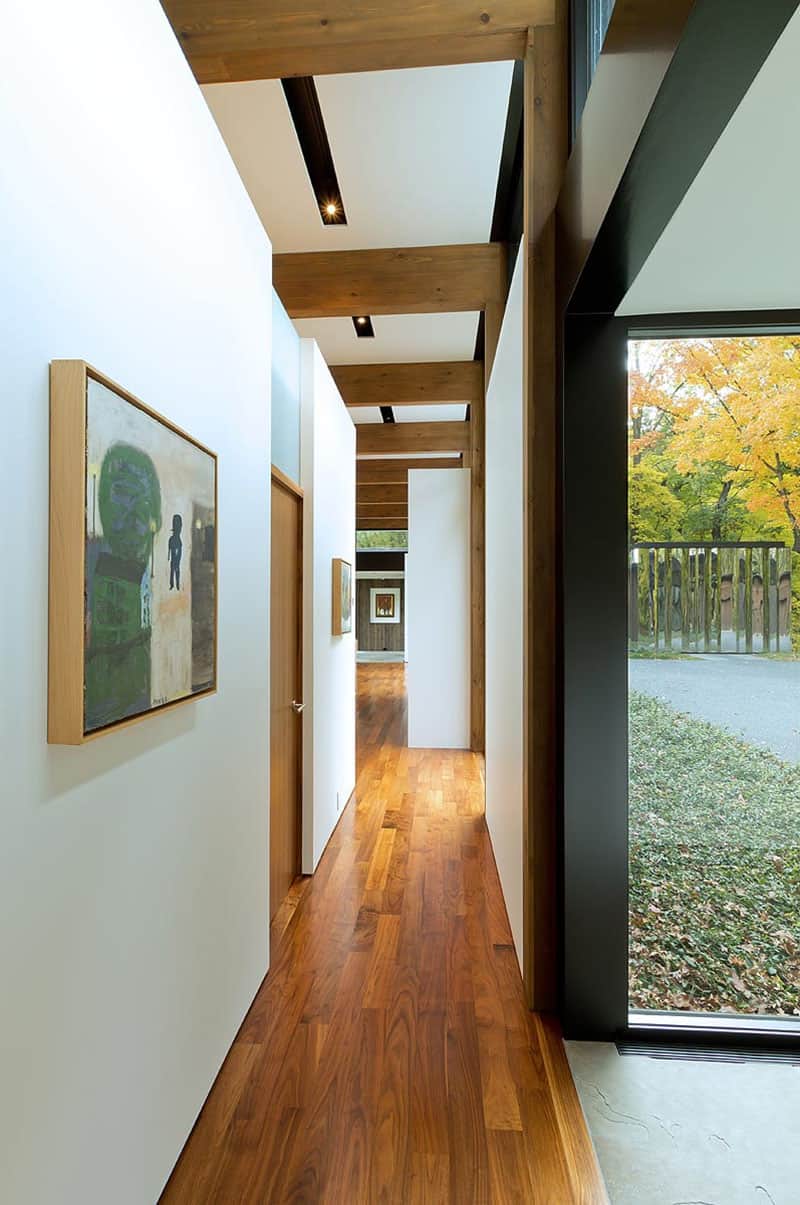 contemporary-hall