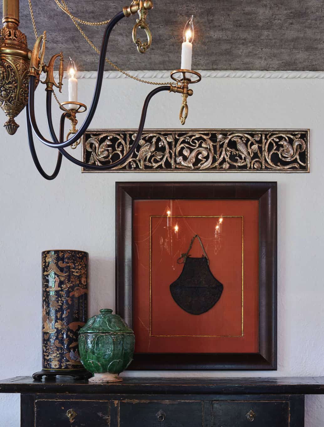 tudor-traditional-dining-room