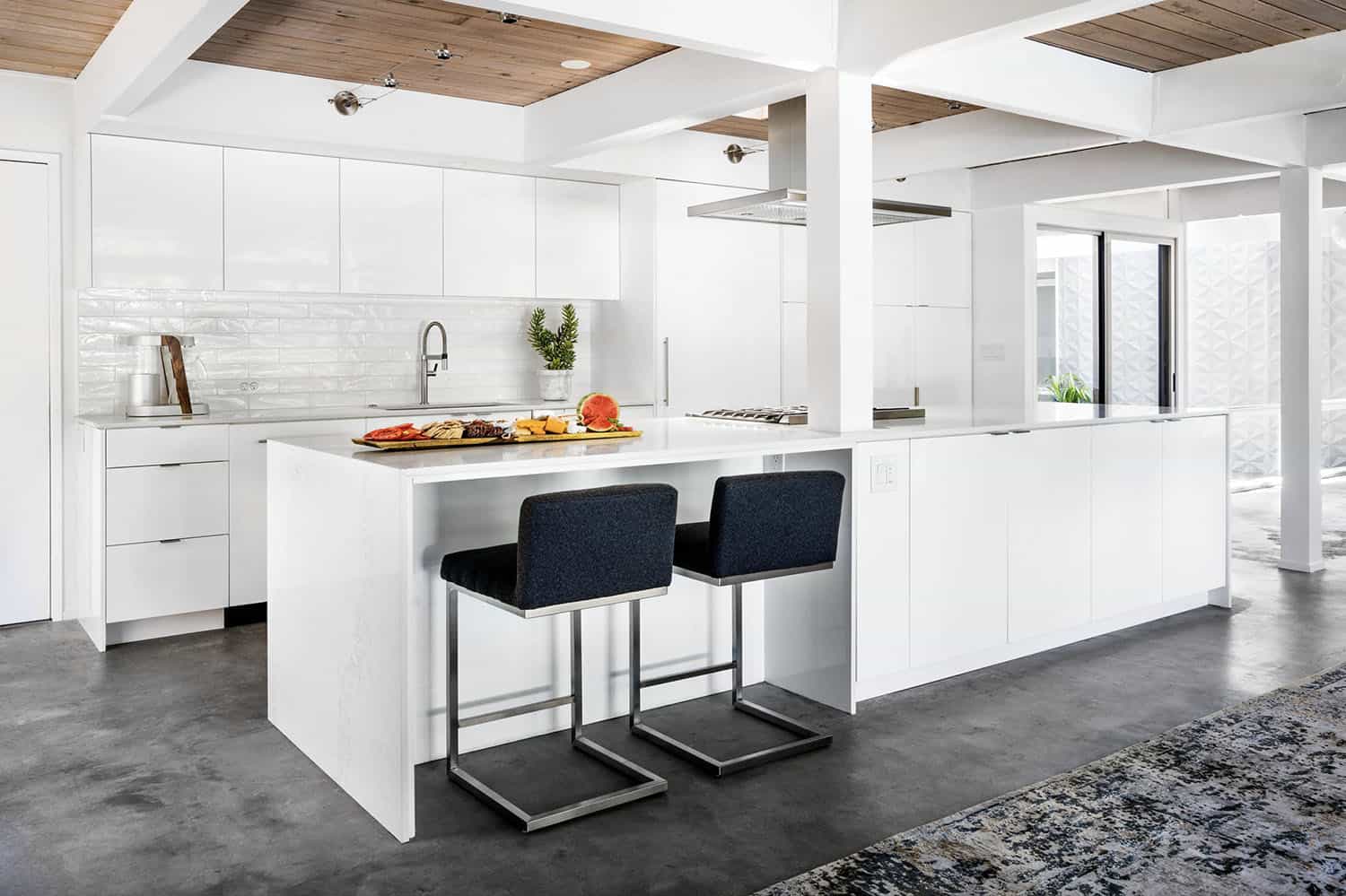 midcentury-modern-kitchen