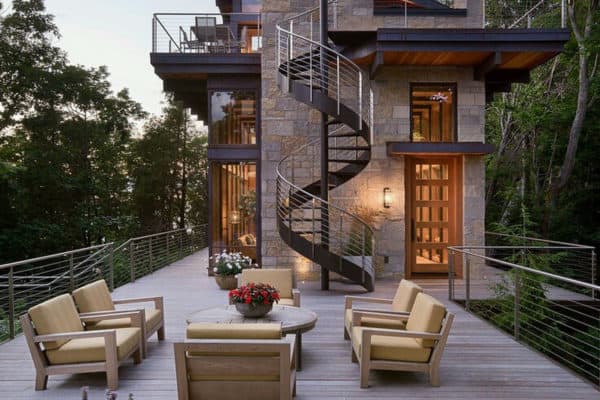 featured posts image for Modern treetop home boasts mesmerizing views over Lake Michigan