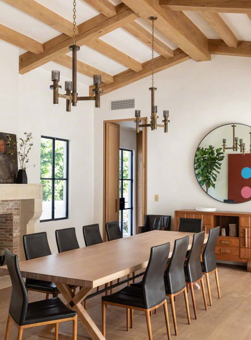 spanish-colonial-style-dining-room