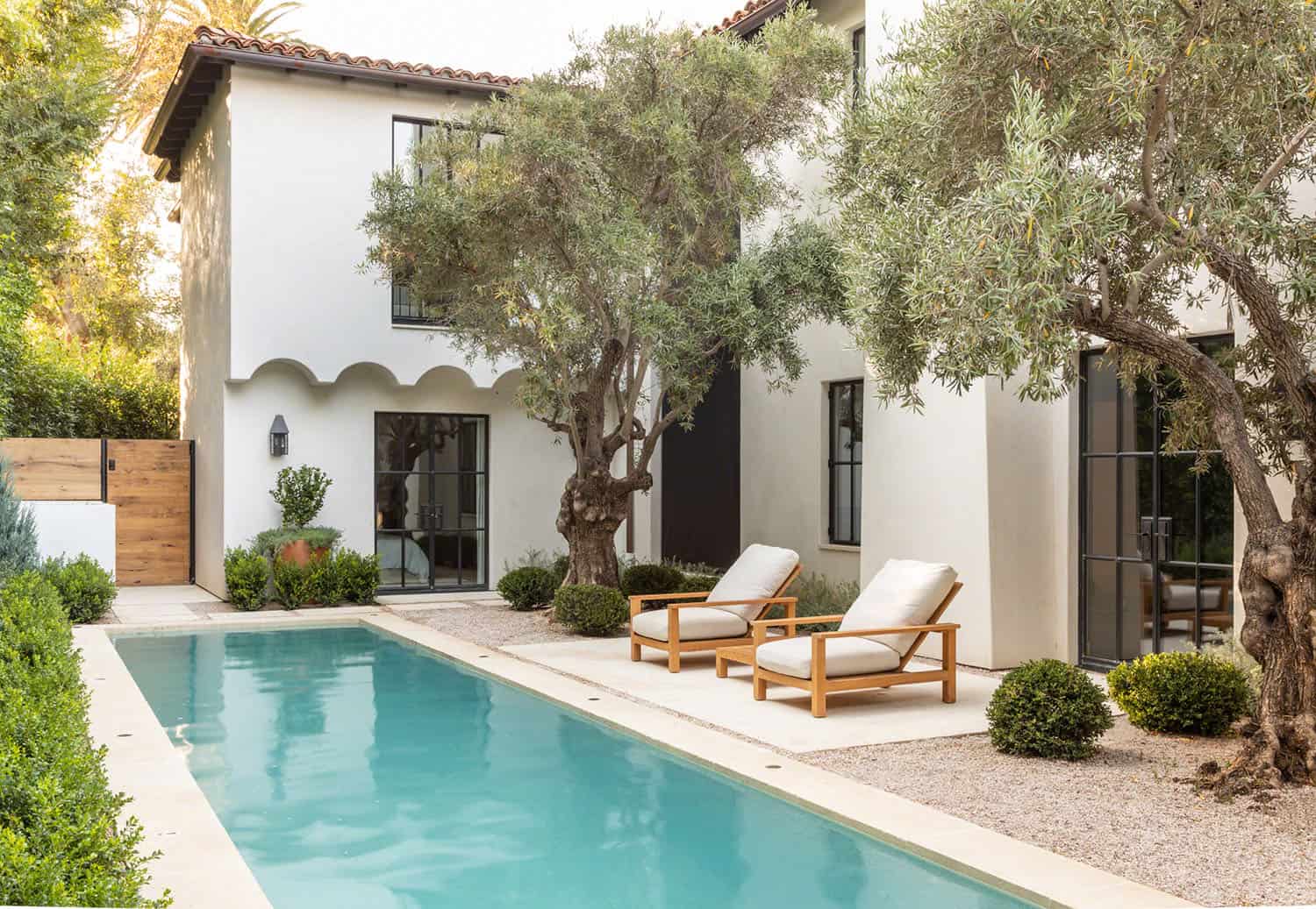 spanish-colonial-style-home-pool