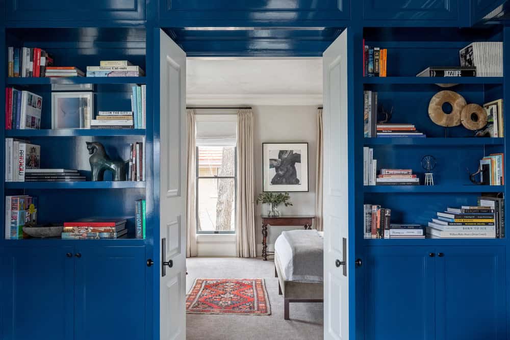 victorian-transitional-bedroom