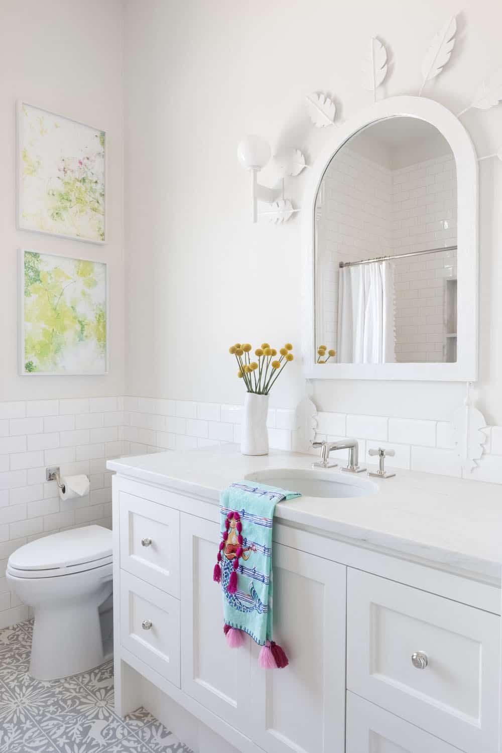 victorian-transitional-bathroom