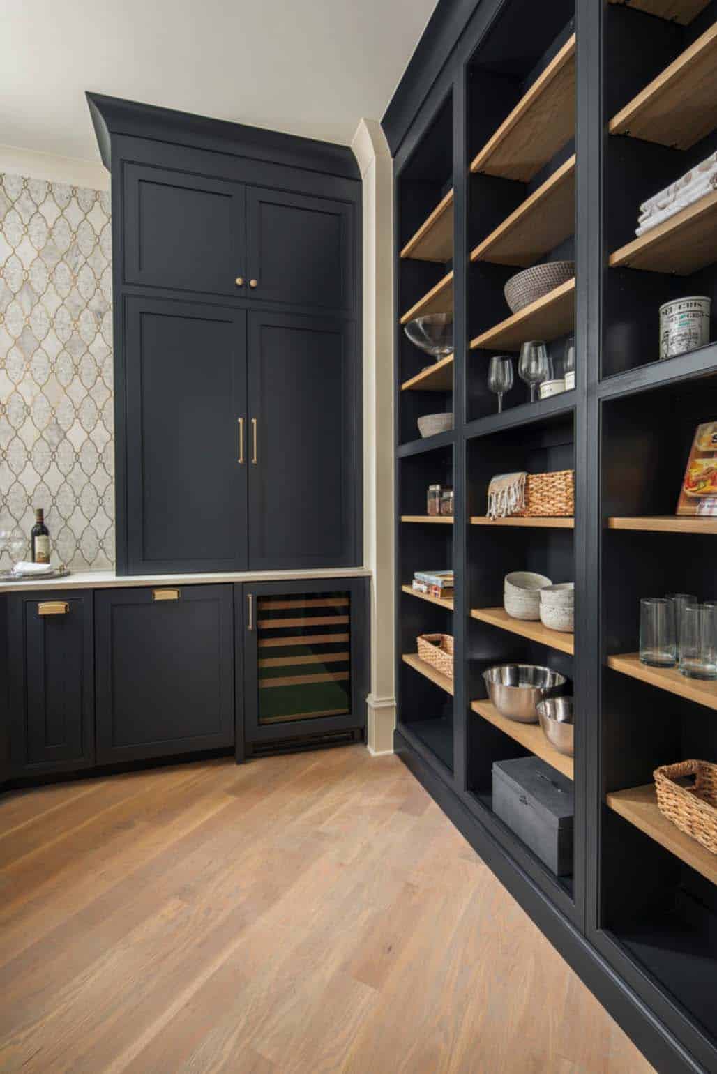 scullery-transitional-home-bar