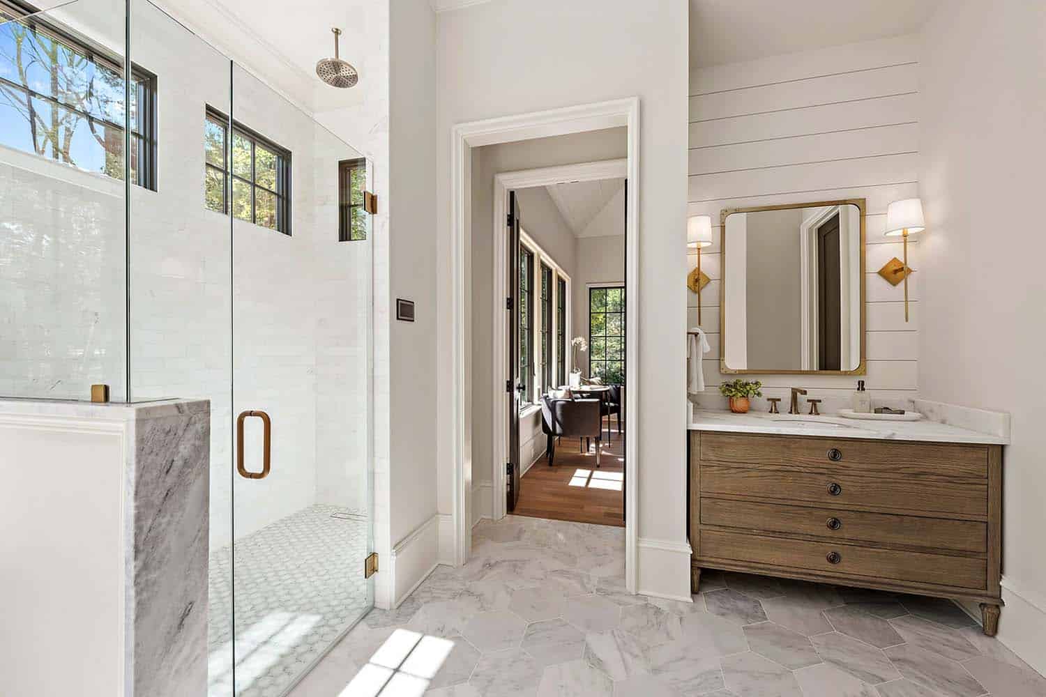 transitional-master-bath