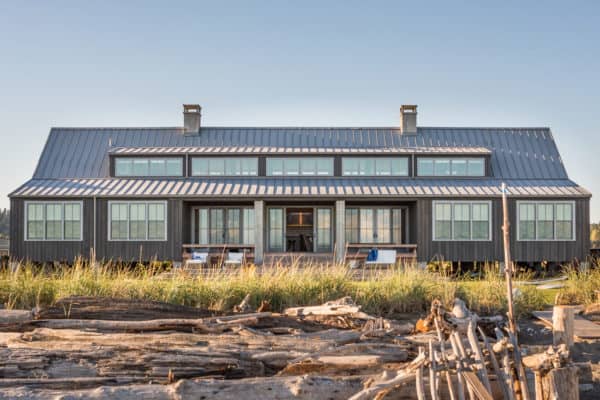 featured posts image for Waterfront shelter has amazing beach-chic lifestyle on Whidbey Island