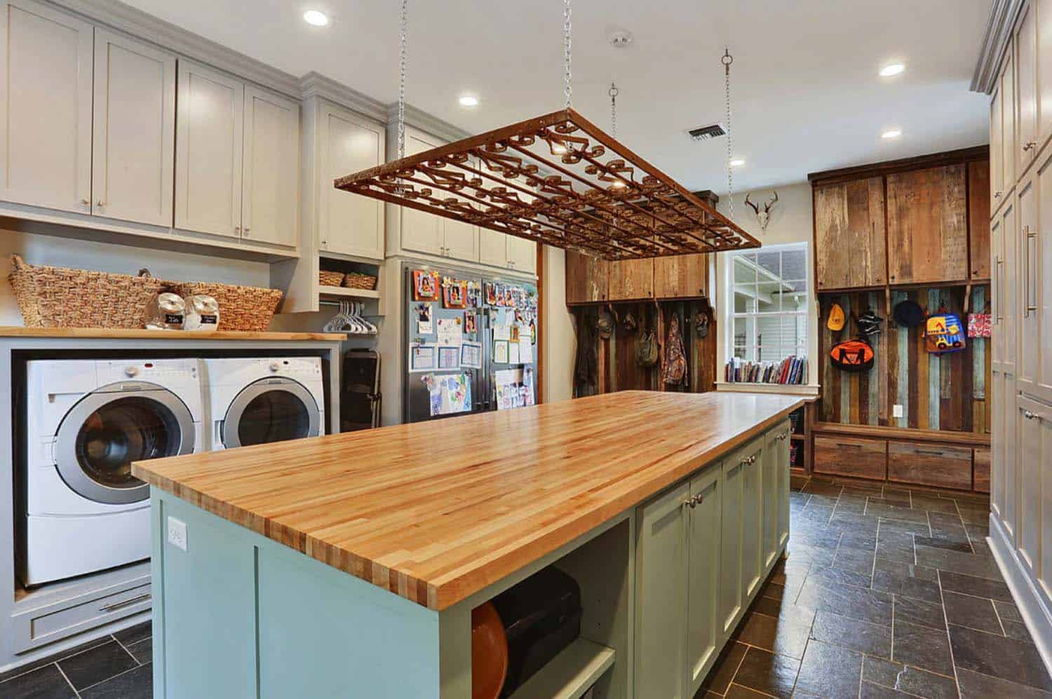 multifunctional-laundry-room-ideas