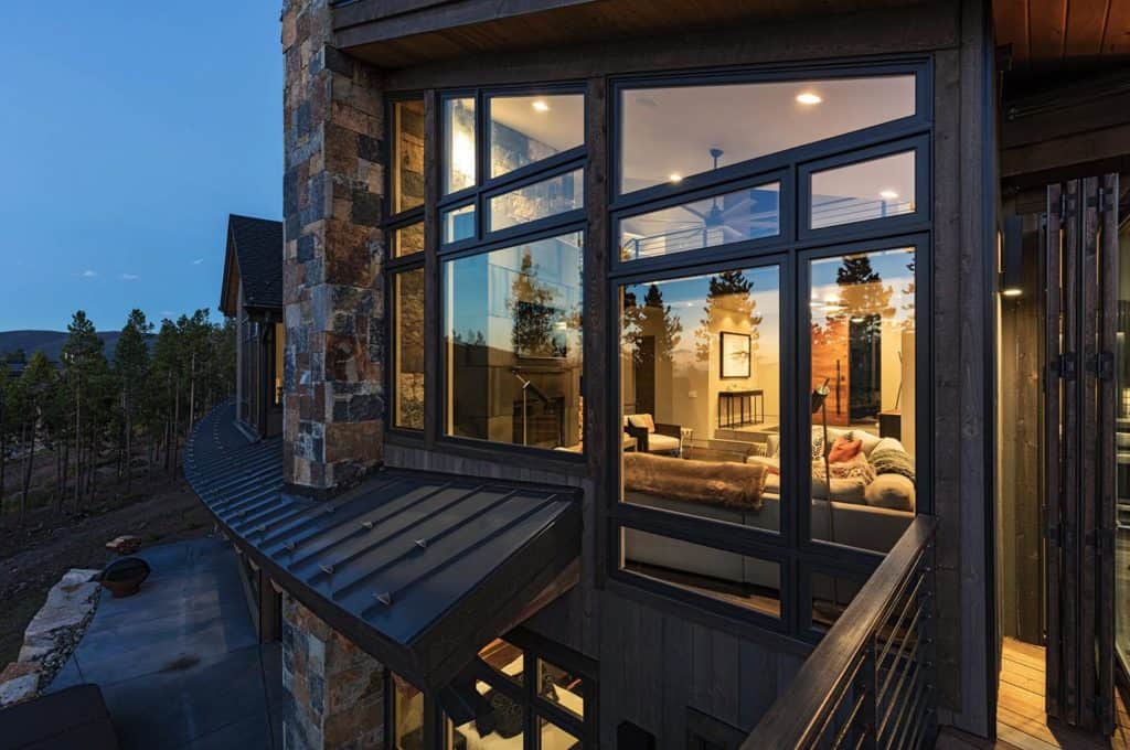 Picture of This luxury Colorado retreat is perfectly sited to capture mountain views
