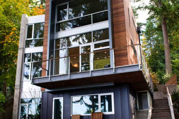 featured posts image for Striking shelter of wood, concrete and glass captures views over Puget Sound