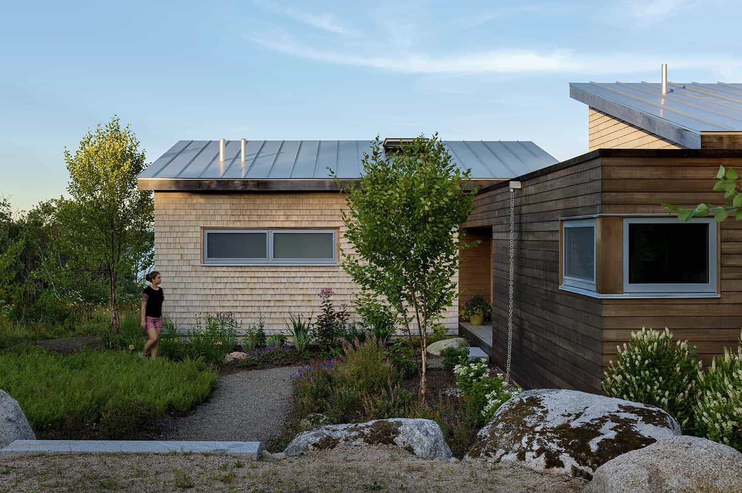 contemporary-home-exterior