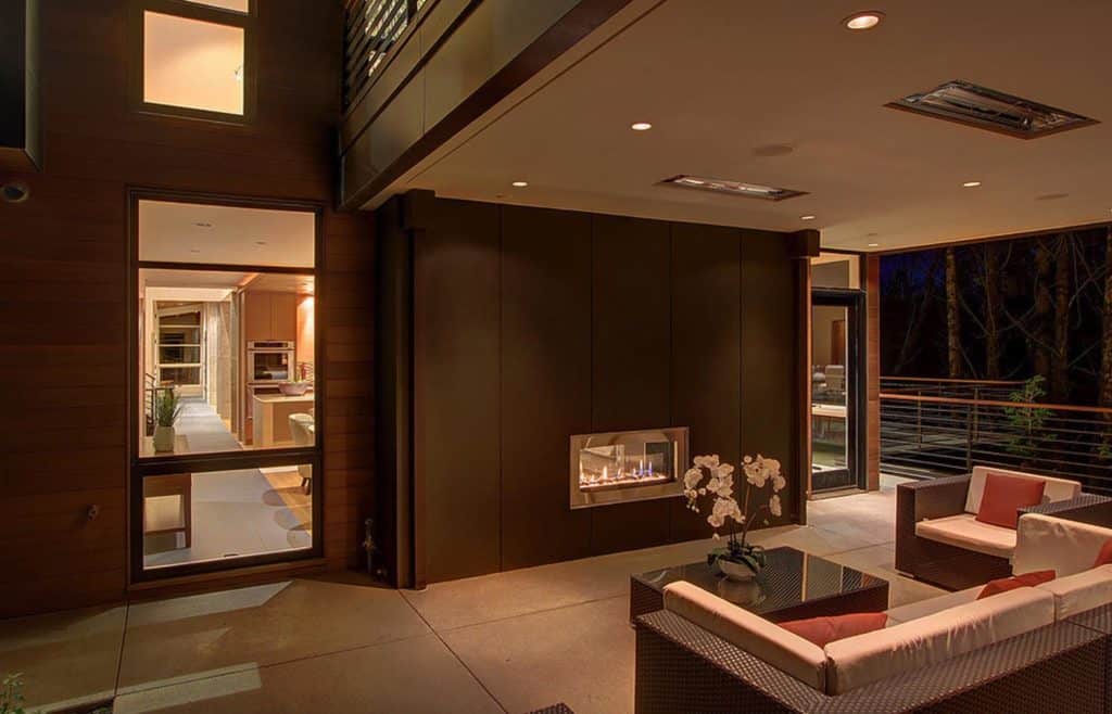 Take a peek inside this amazing pavilion home in the Washington woods