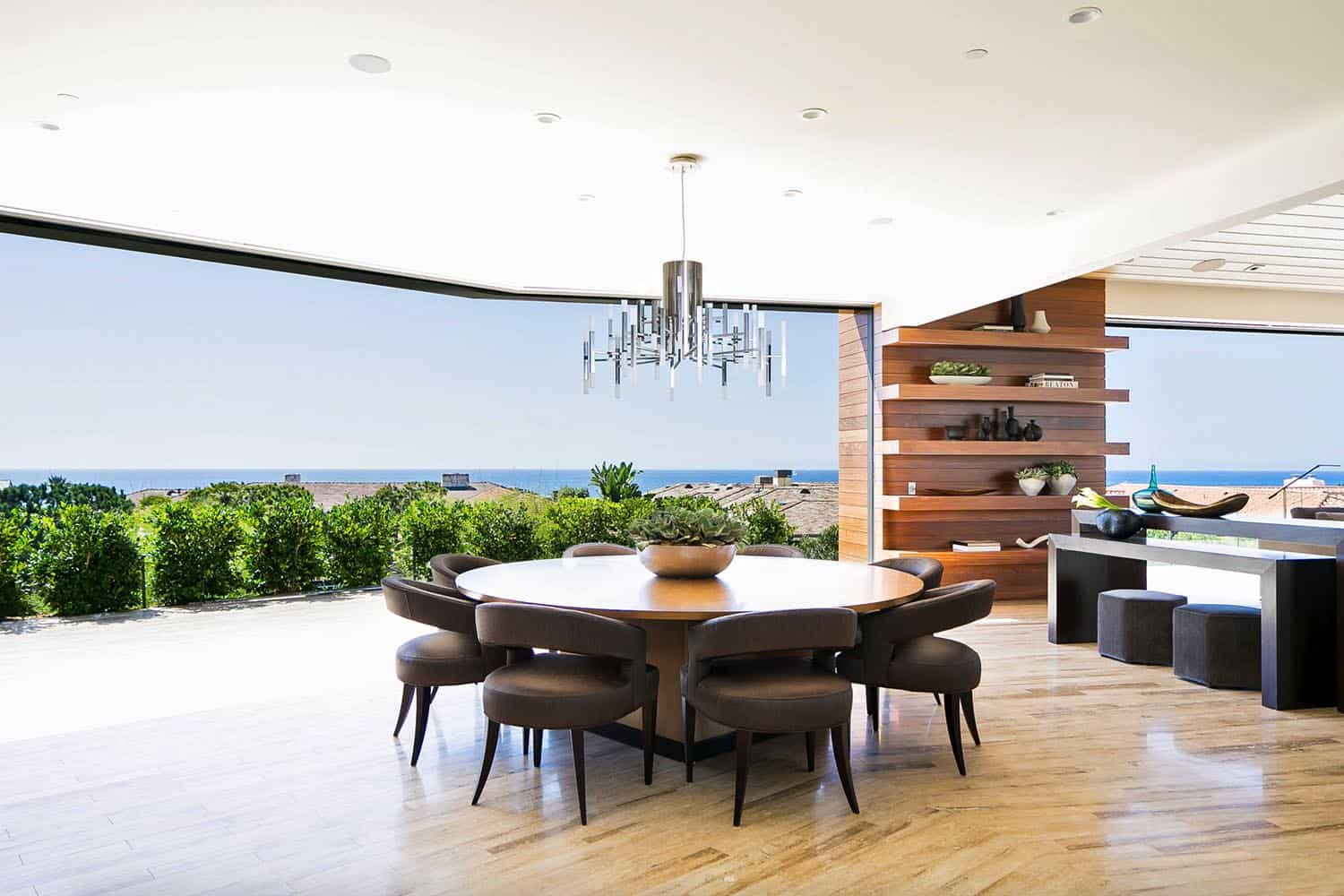 contemporary-dining-room