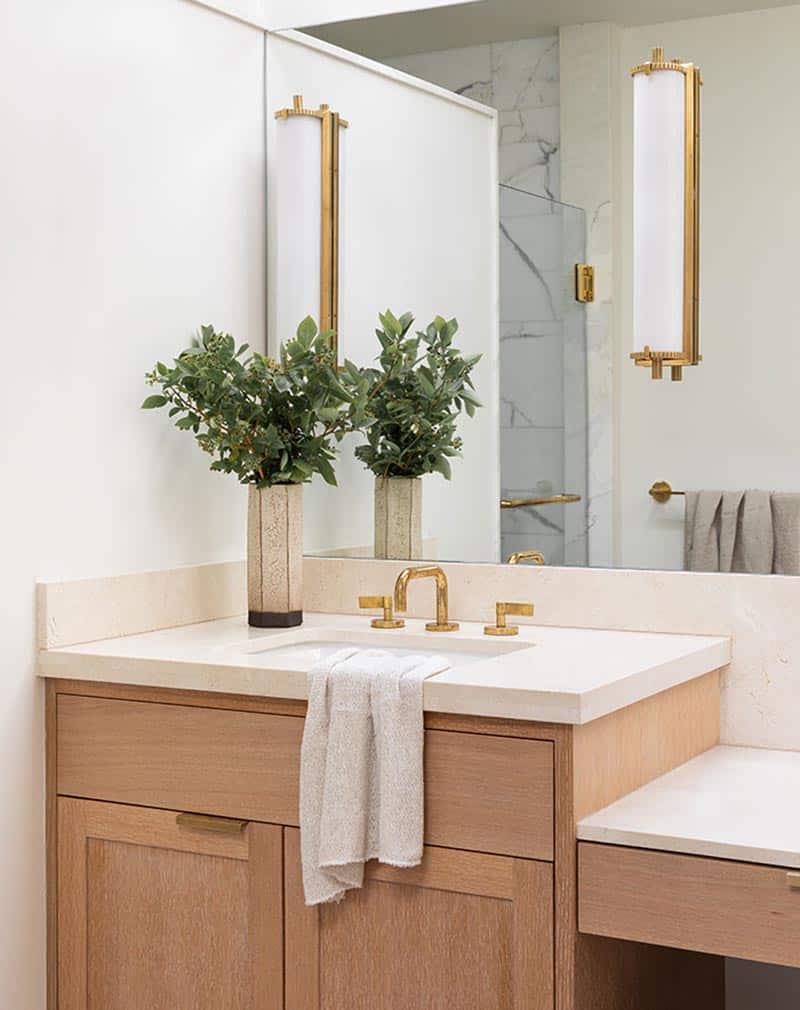 mid-century-bathroom