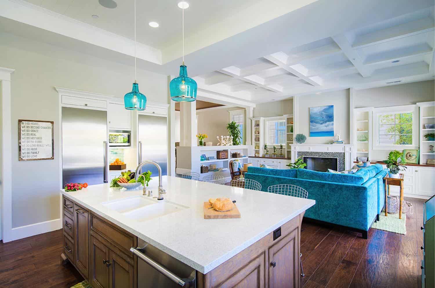 beach-style-kitchen