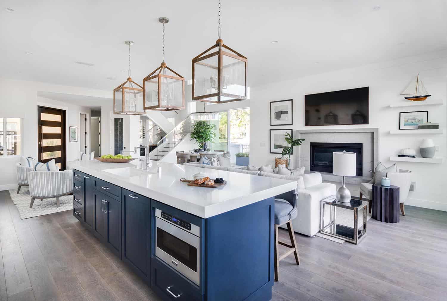 coastal-contemporary-kitchen