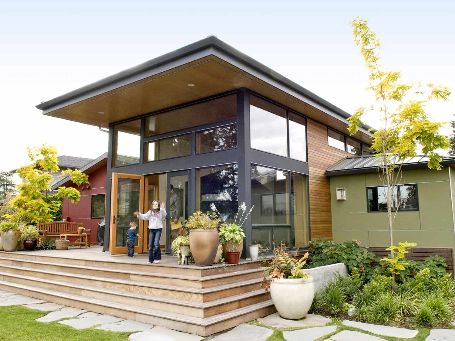contemporary-home-exterior