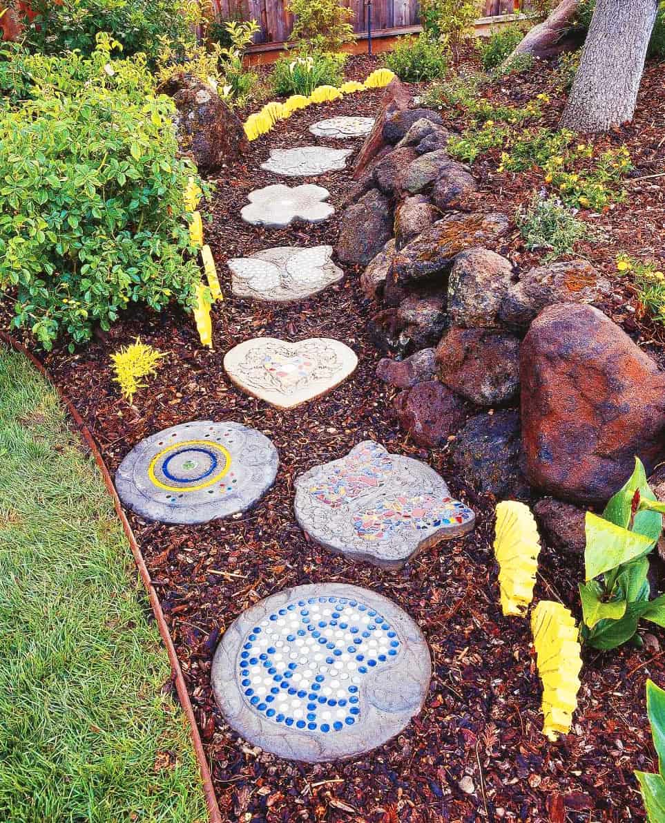 inspiring-garden-paths-walkways