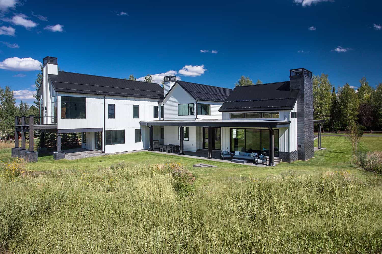 contemporary-home-exterior