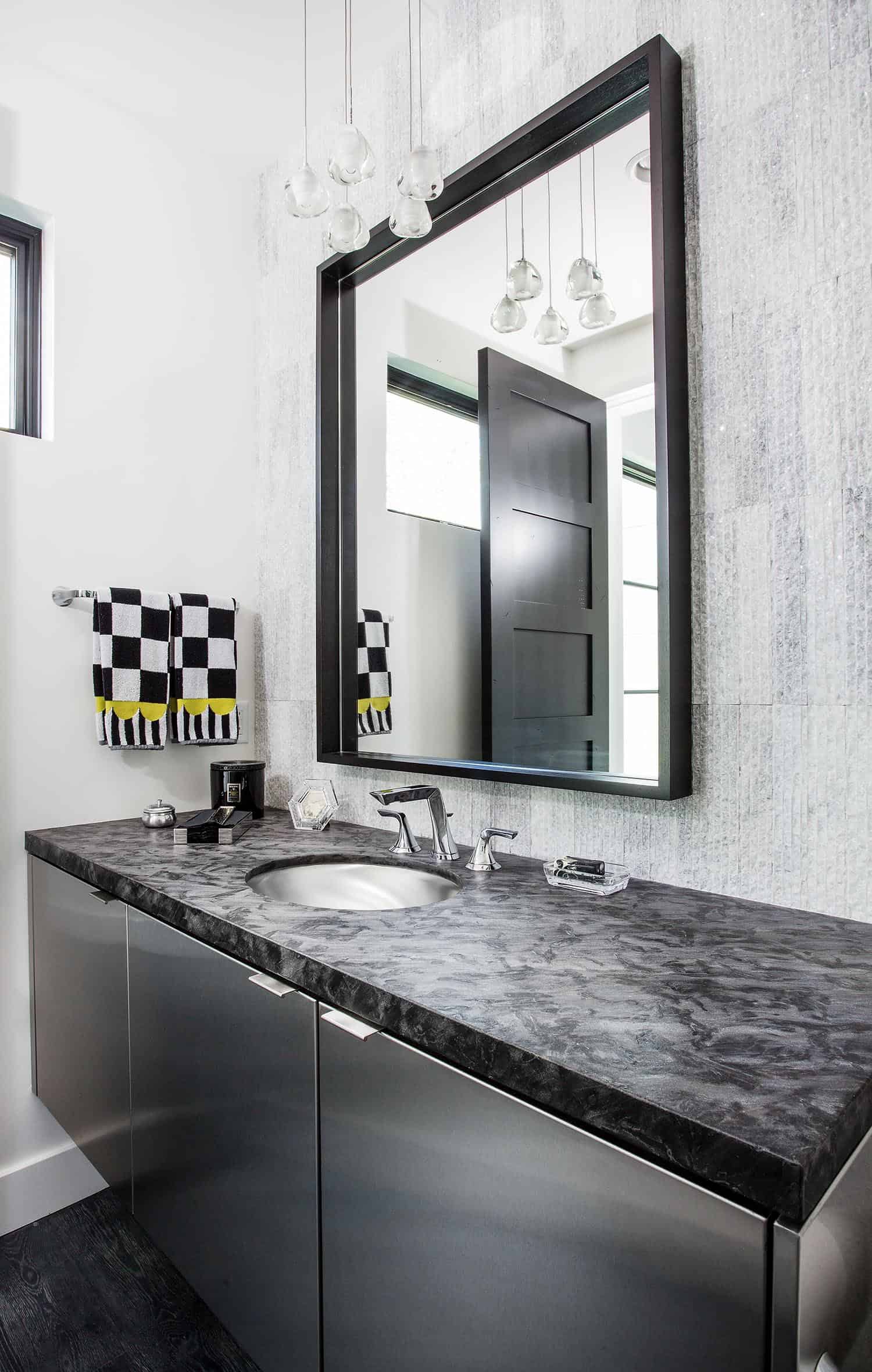 contemporary-bathroom