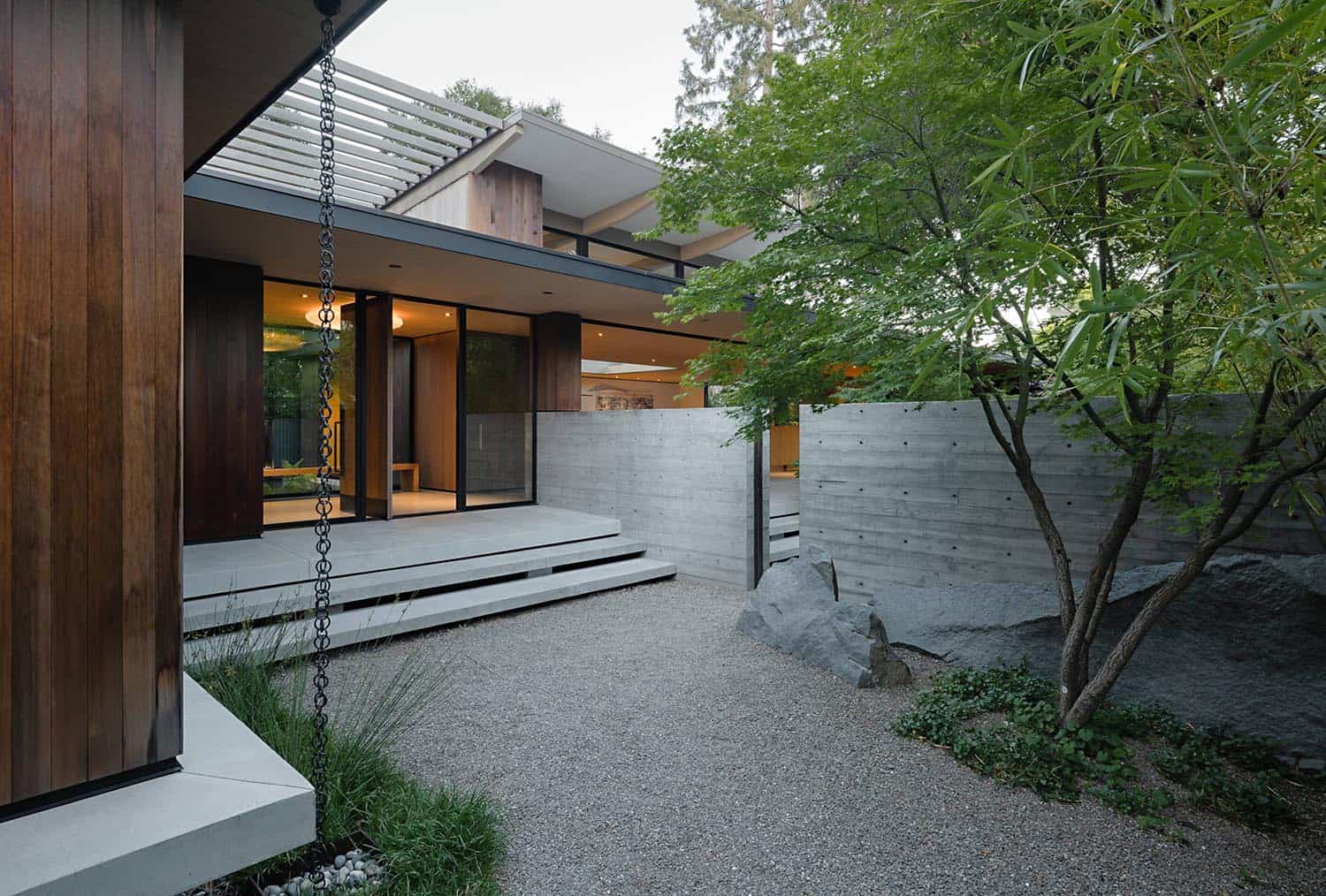 modern-home-exterior