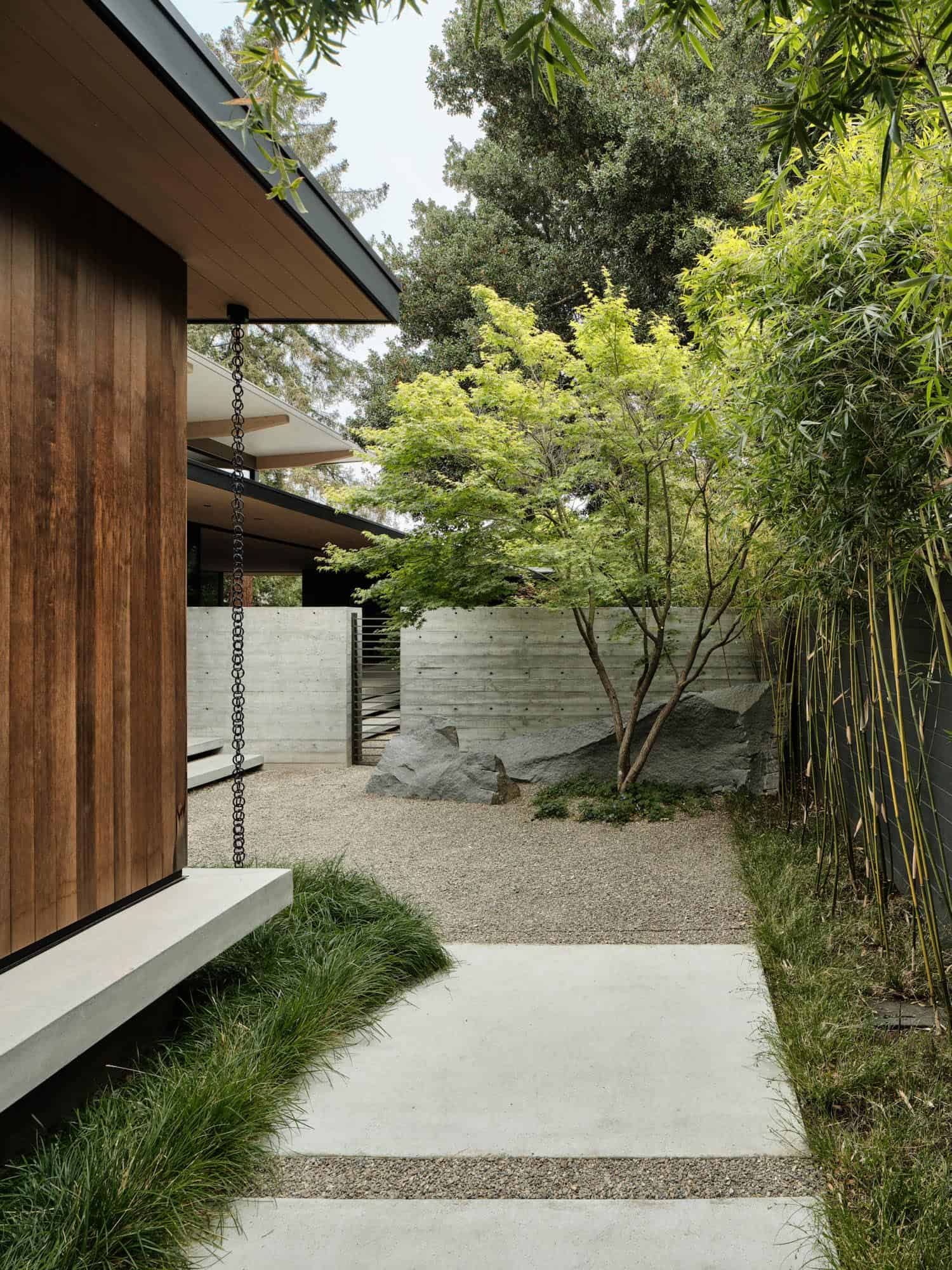 modern-home-exterior