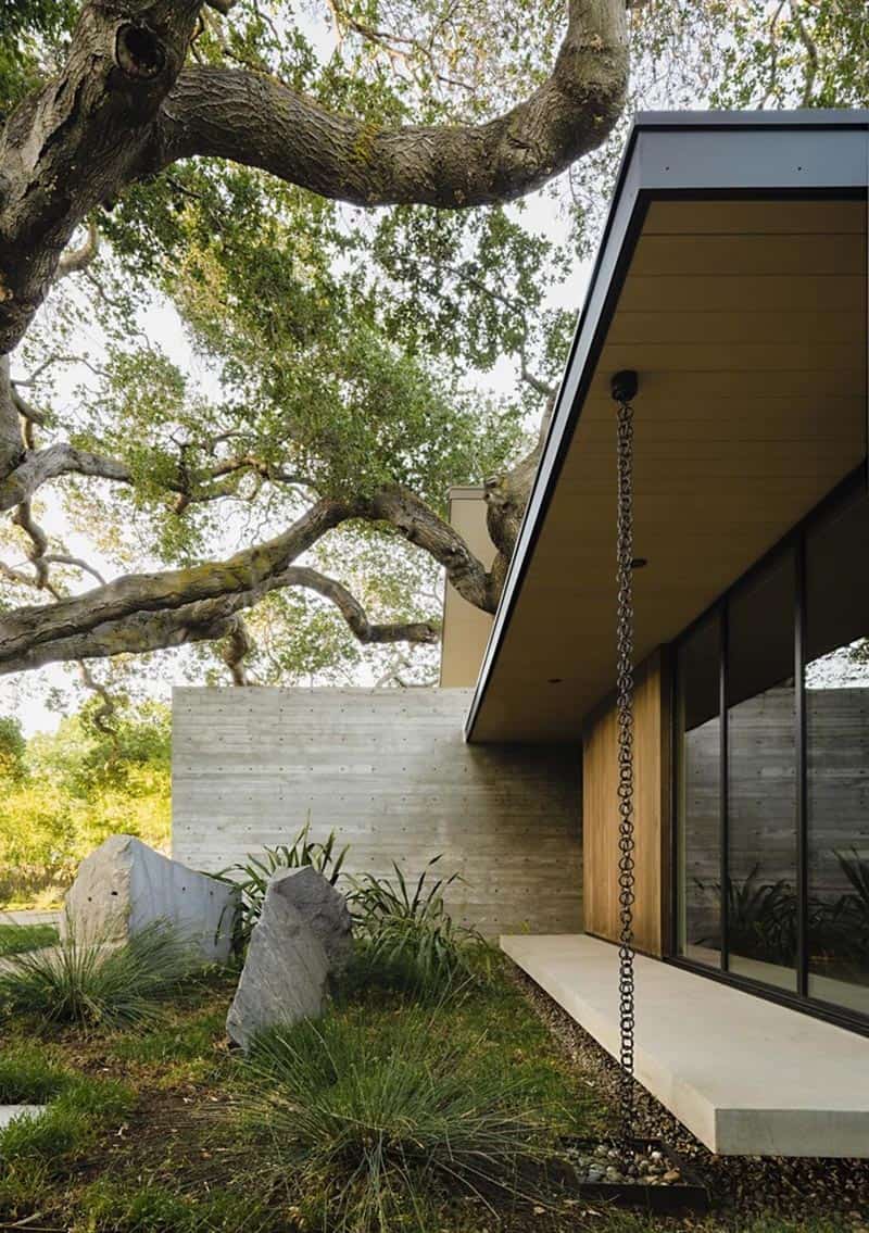 modern-home-exterior