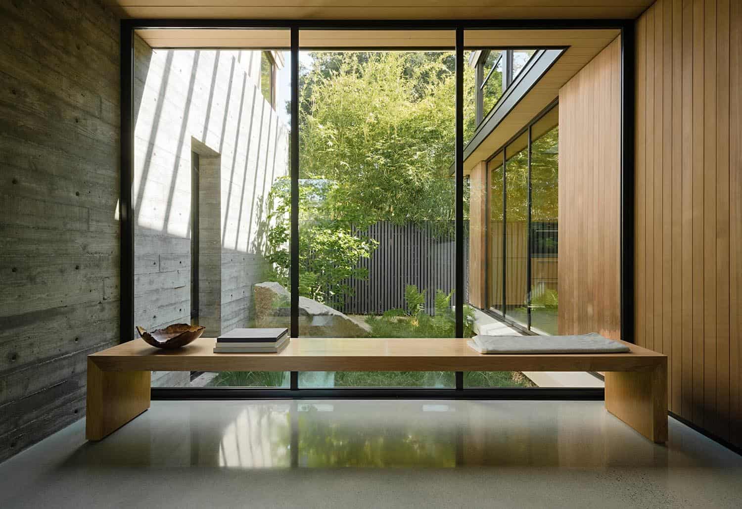modern-hall-window-seat