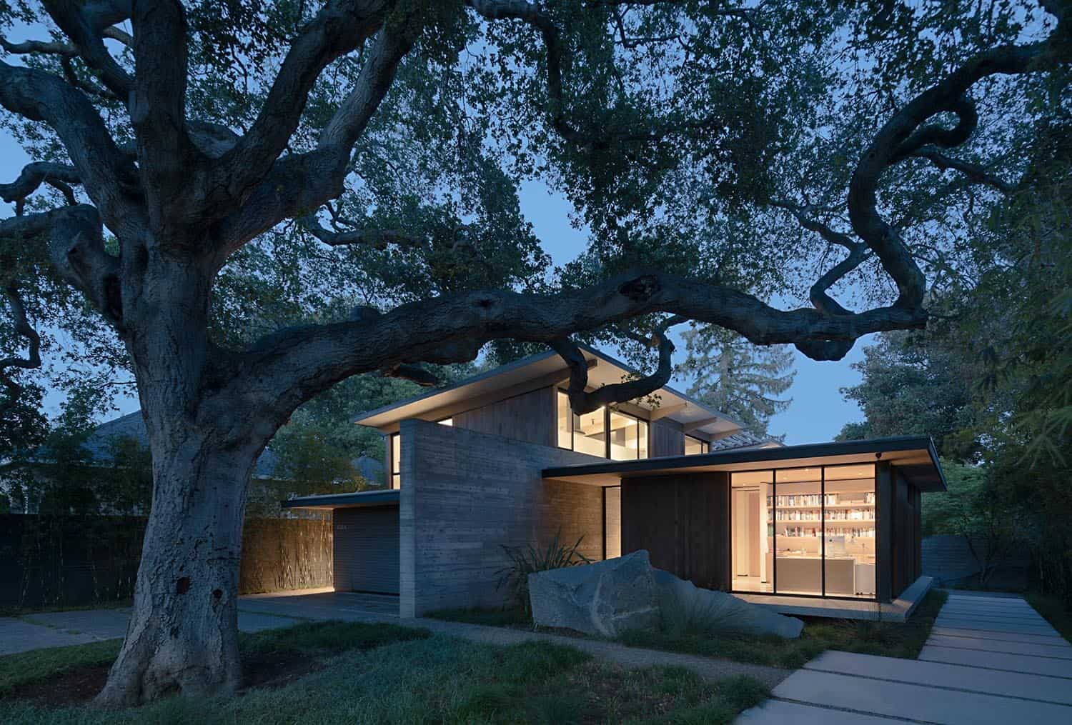 modern-home-exterior