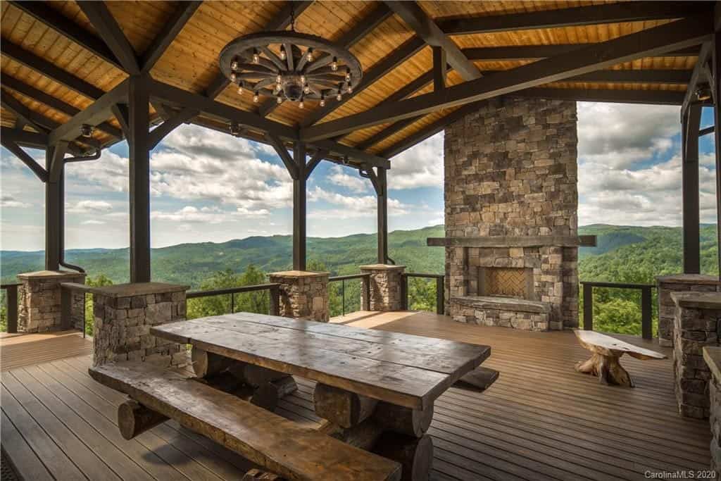 mountain-modern-covered-porch