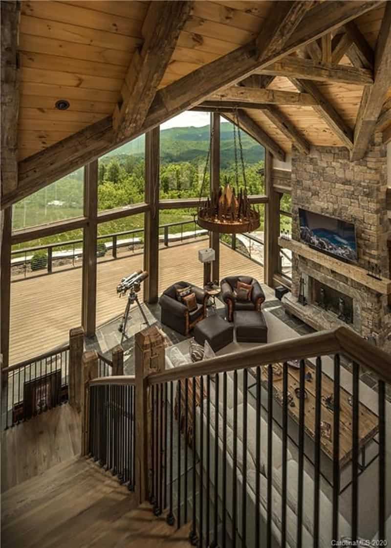 mountain-modern-living-room