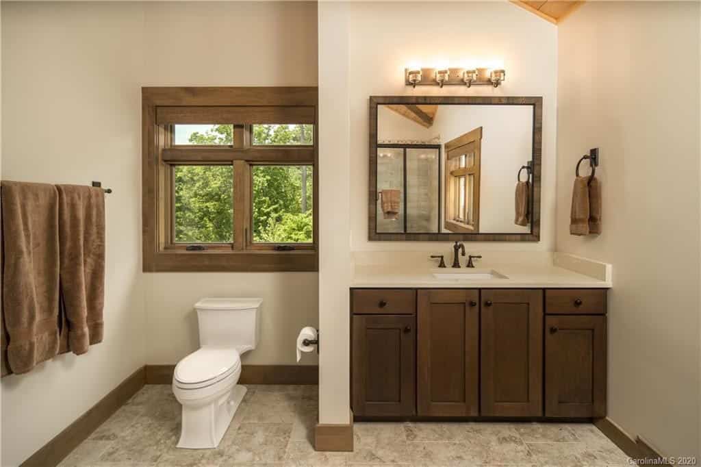 mountain-modern-bathroom