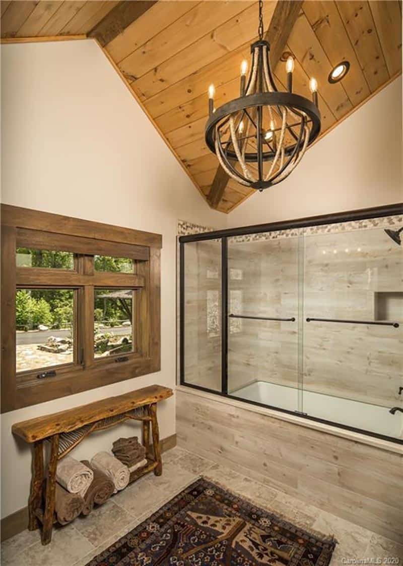 mountain-modern-bathroom