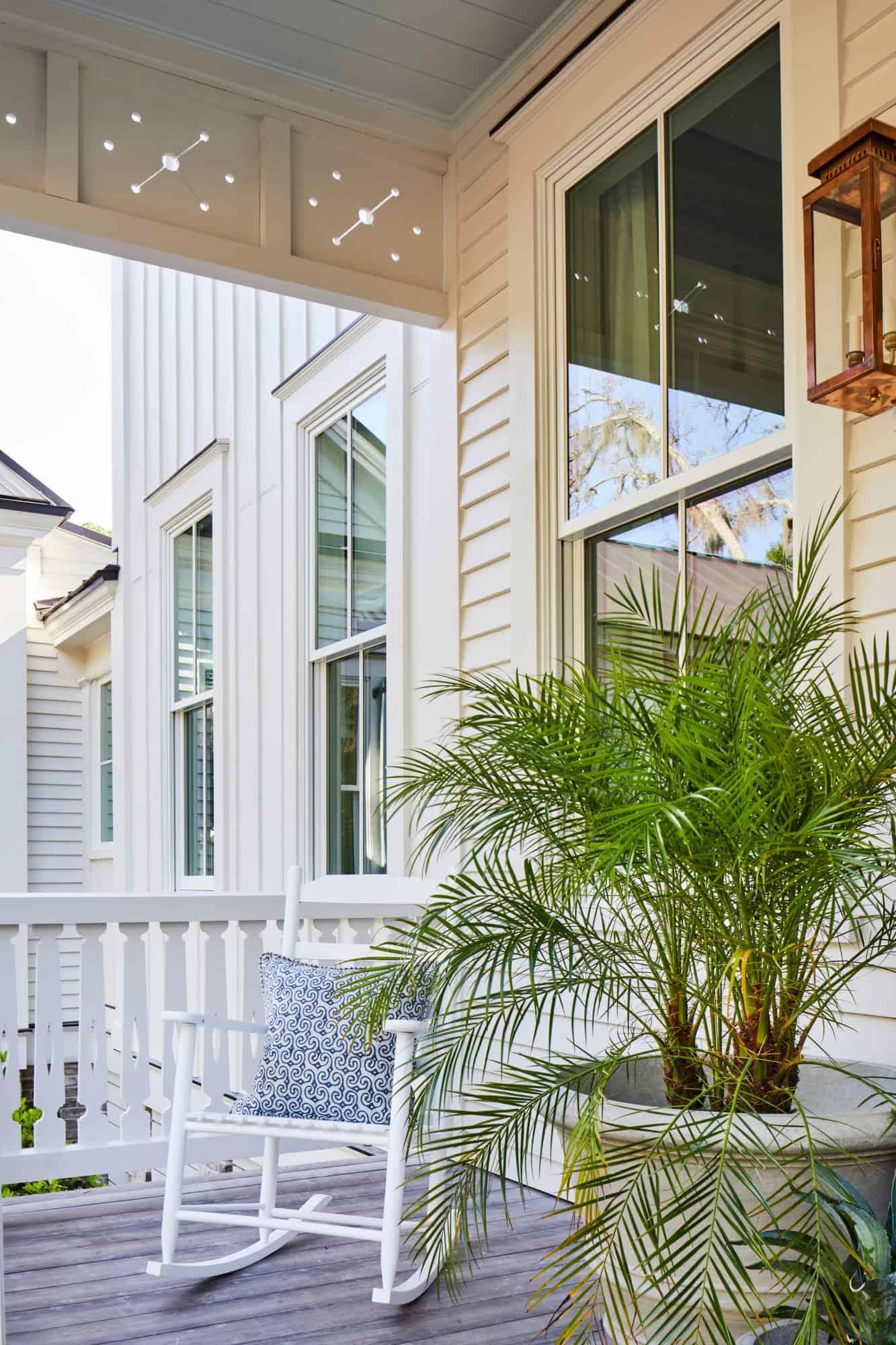 southern-living-idea-house-beach-style-home-porch