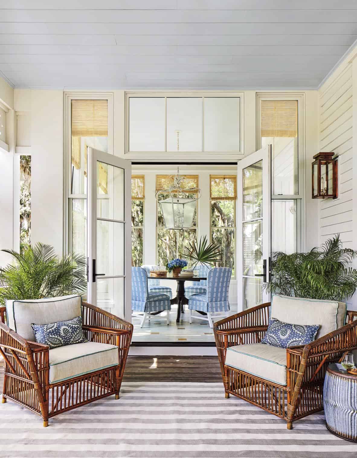 beach-style-sunroom