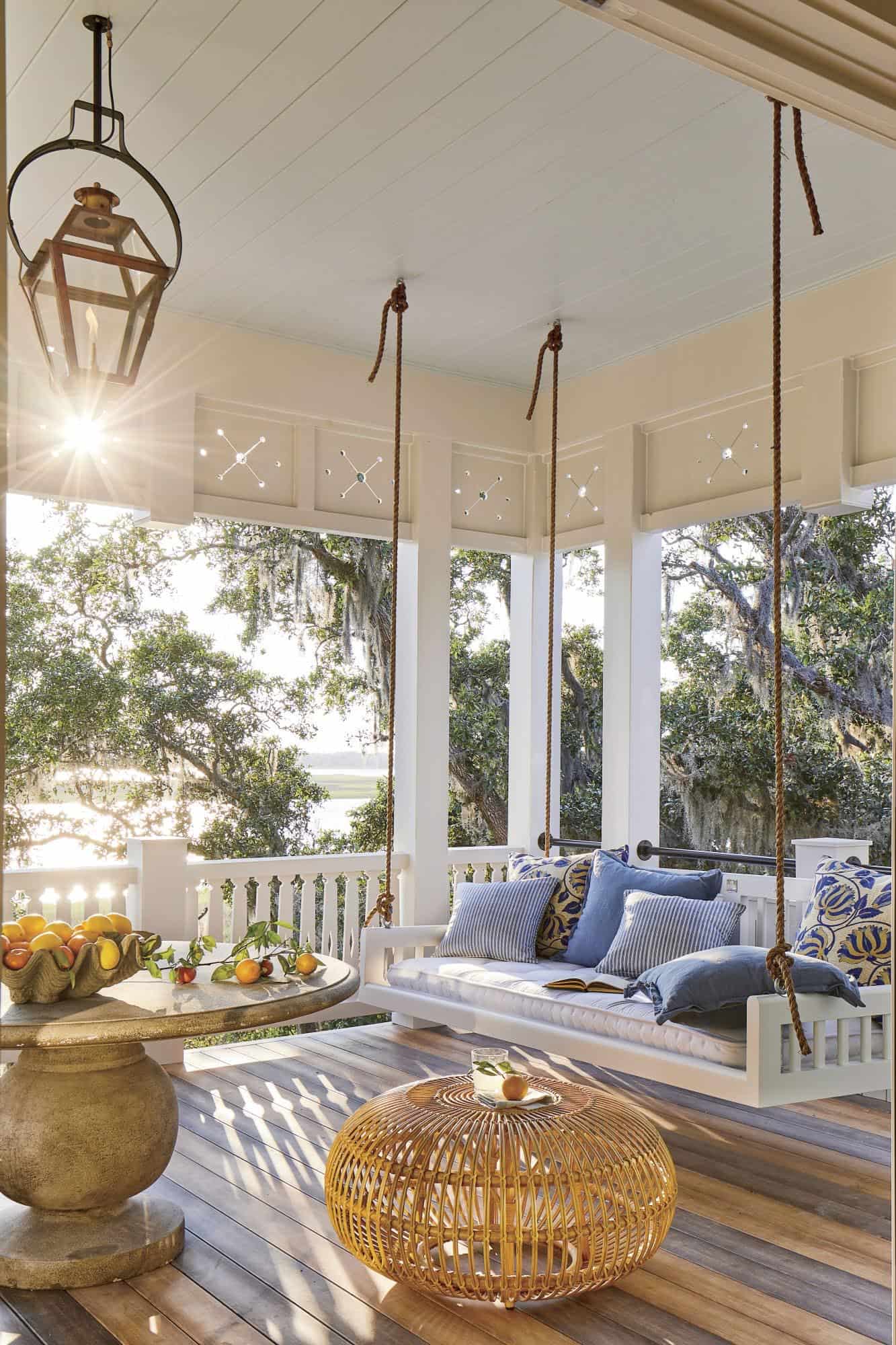 beach-style-porch