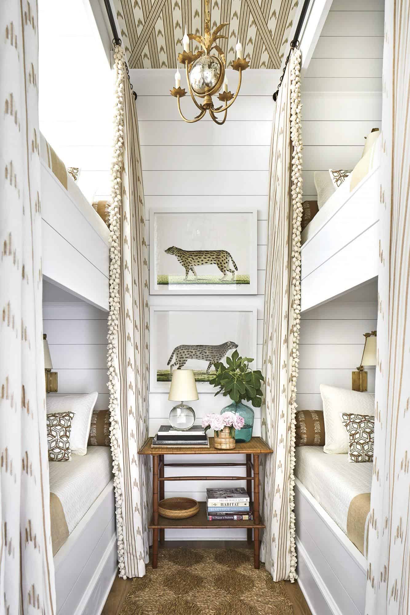 beach-style-bunk-bedroom