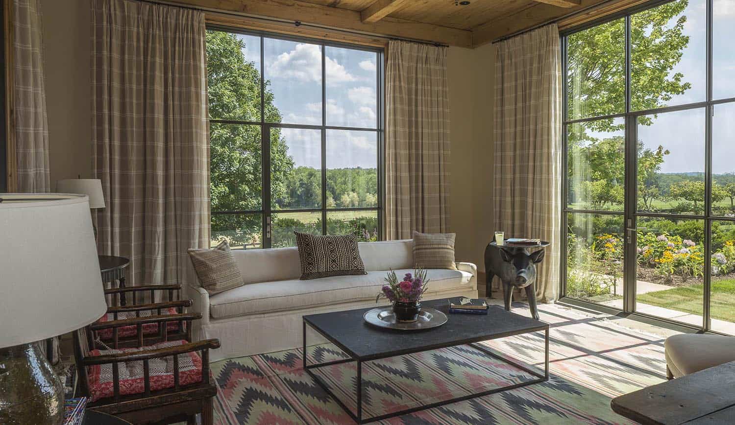 farmhouse-modern-family-room