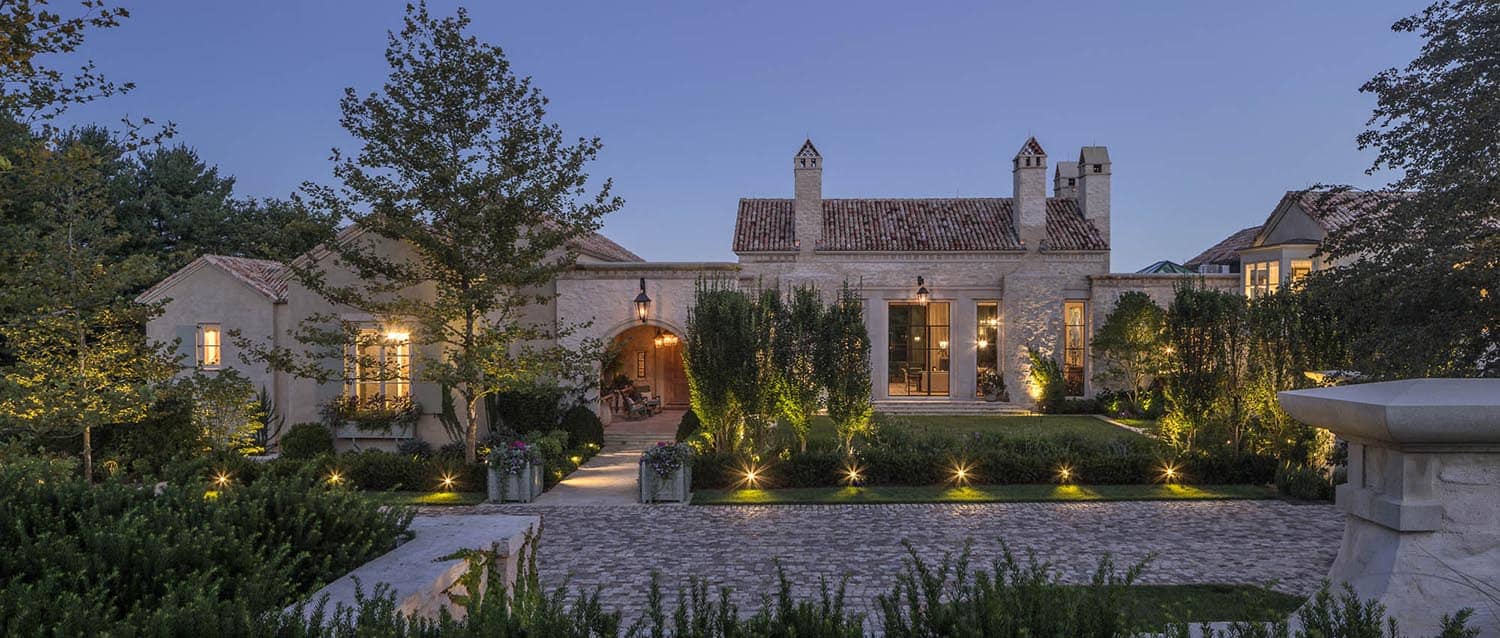 farmhouse-modern-home-exterior