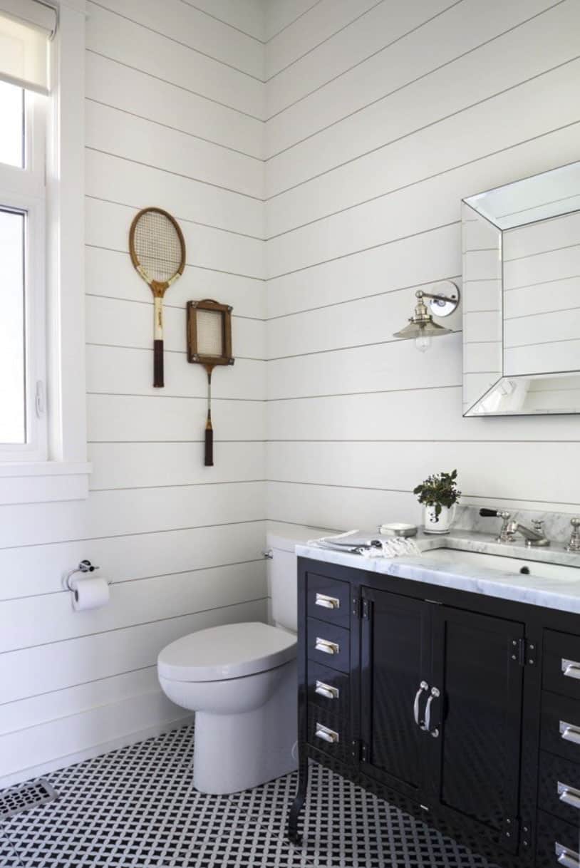 cottage-beach-style-bathroom