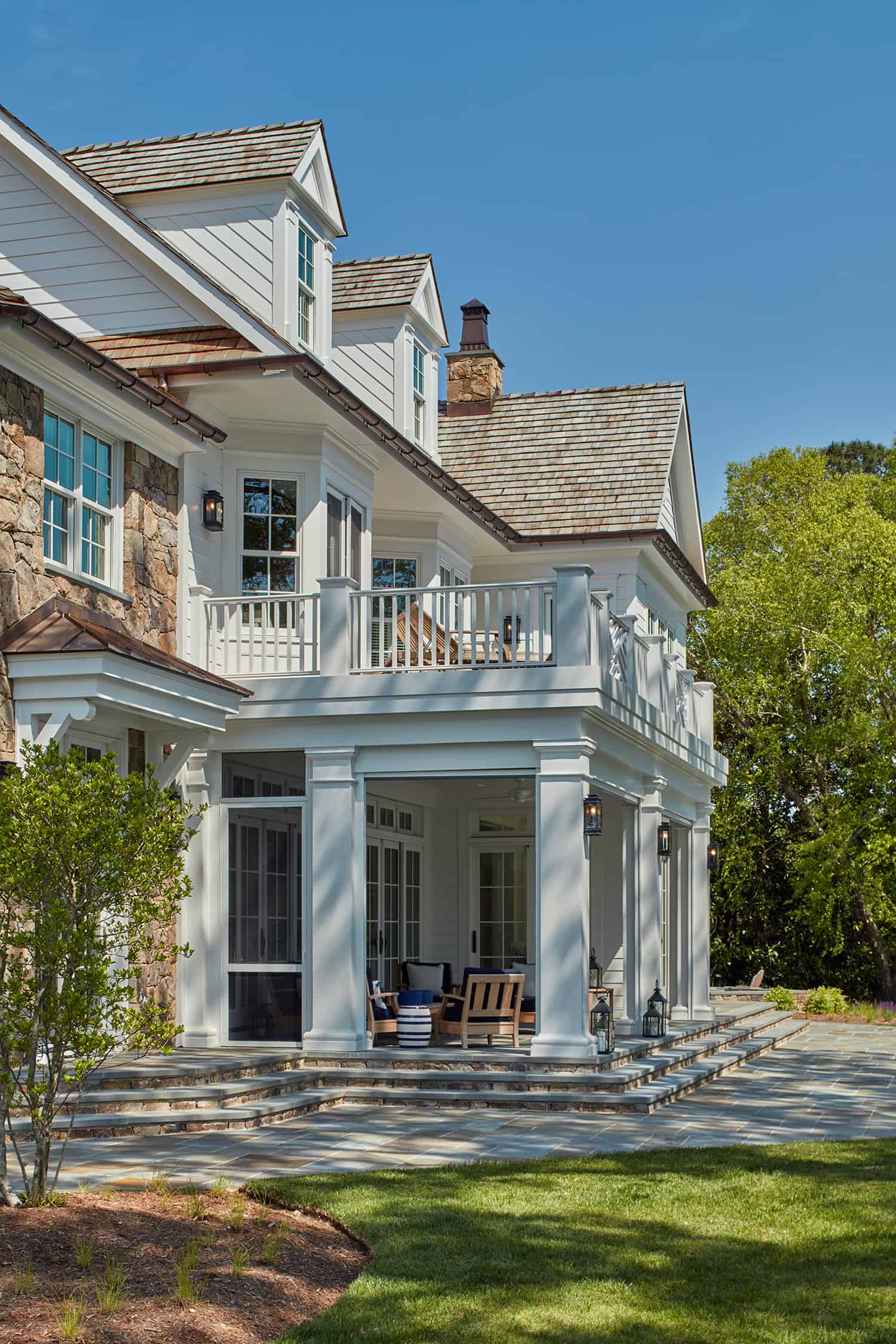 waterfront-residence-exterior