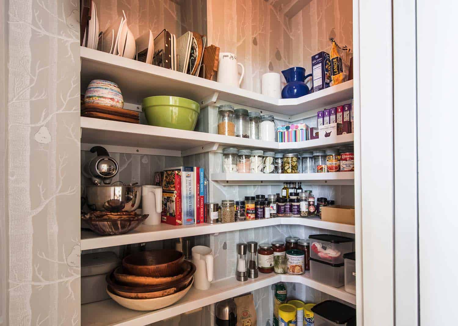organized-pantry-ideas