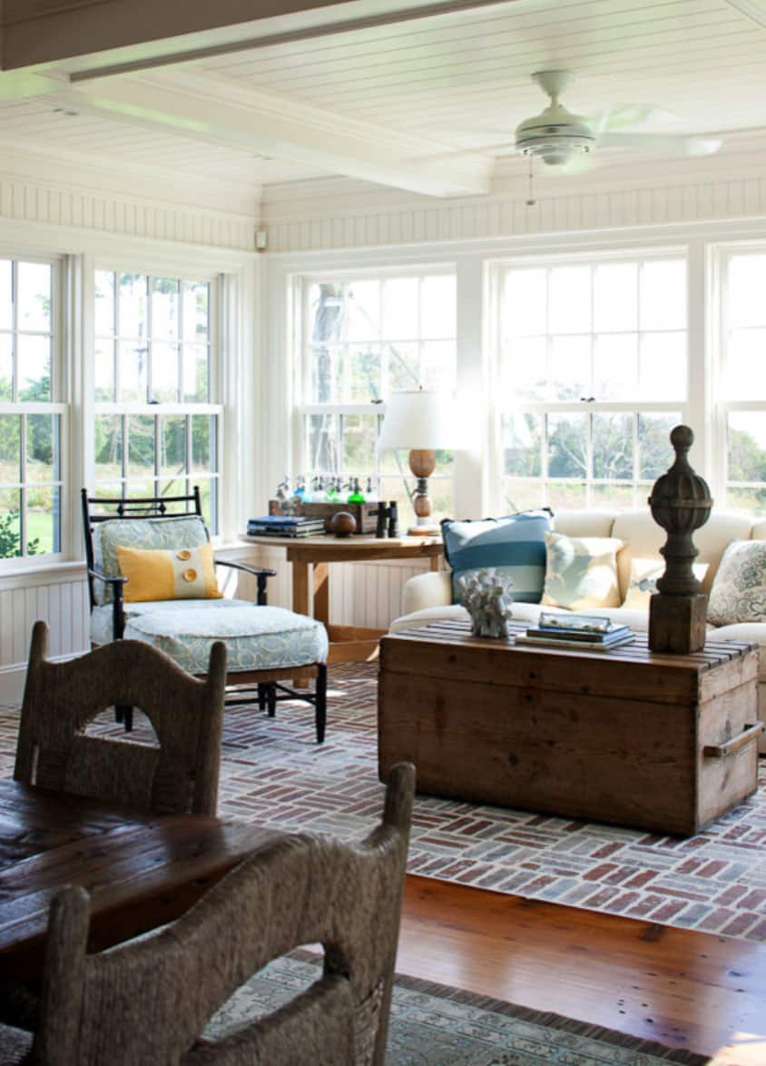 traditional-sunroom