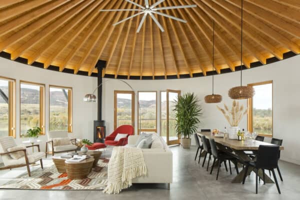 featured posts image for Retreat to this fabulous mountain lake house in Colorado’s high desert