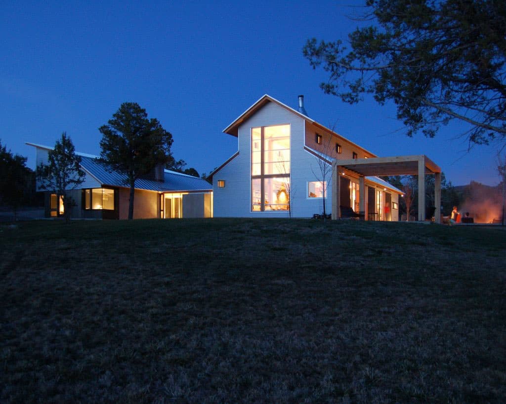 ranch-house-contemporary-exterior