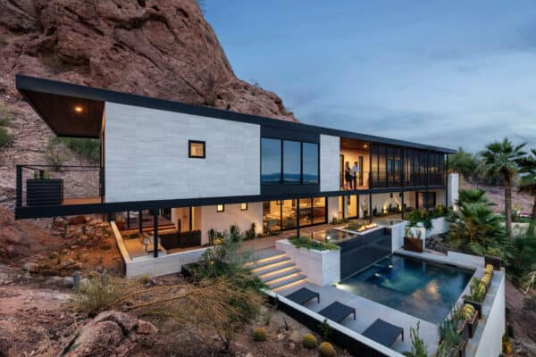 featured posts image for An epic desert house on Camelback Mountain with indoor-outdoor living