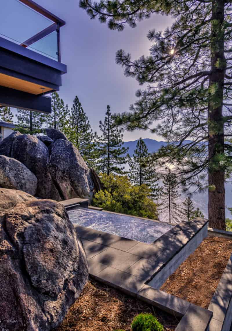 luxury-lakefront-mountain-home-pool