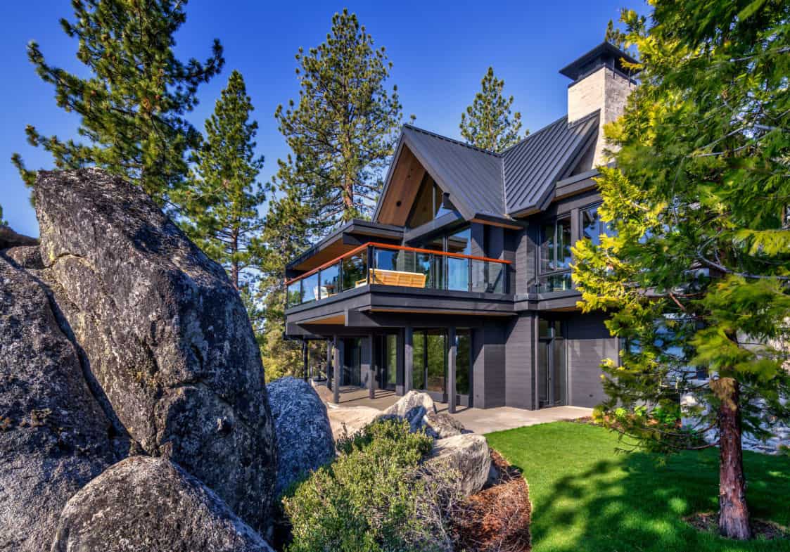 luxury-lakefront-mountain-home-exterior